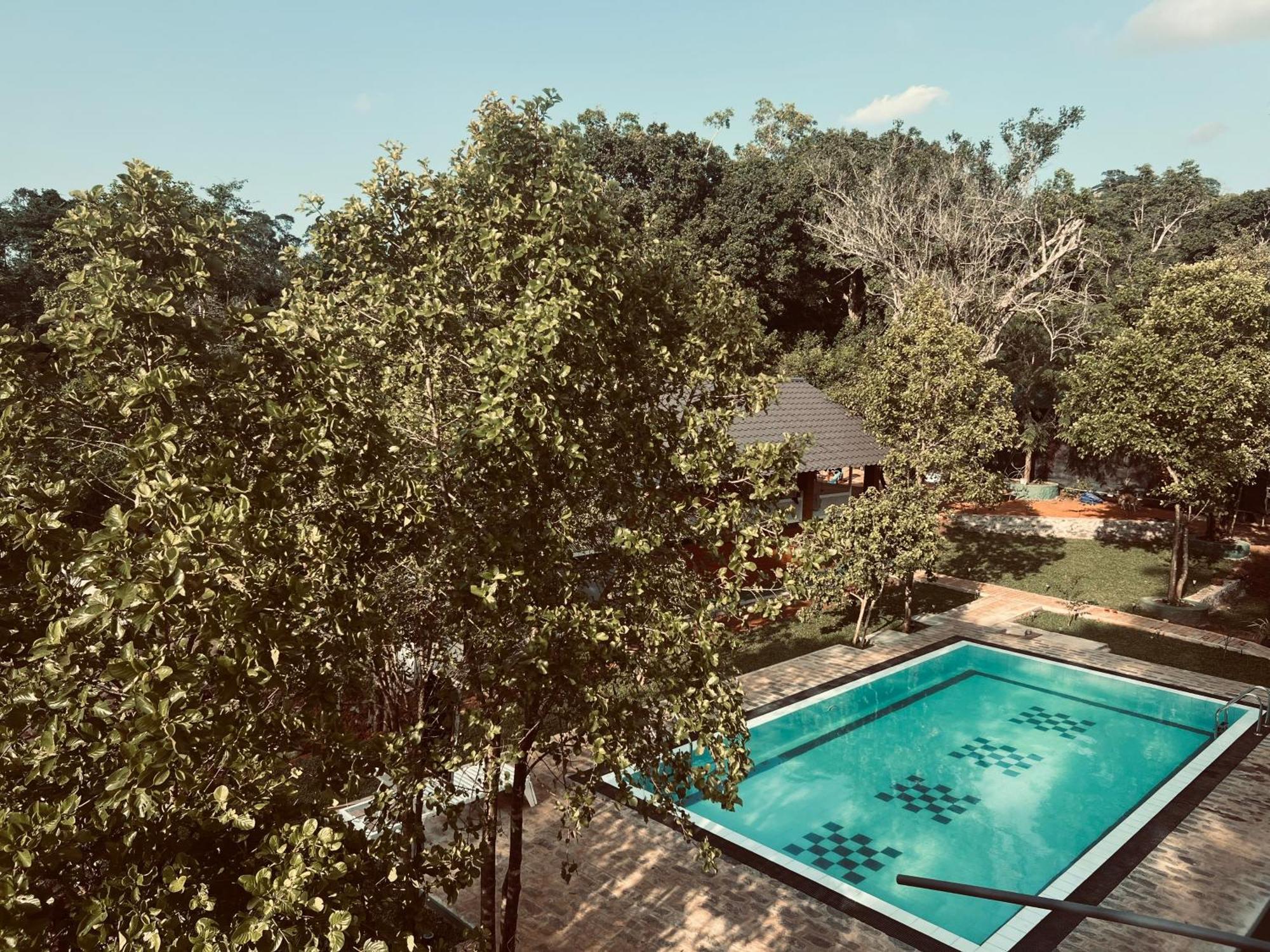 Maapagala Resort Sigiriya Esterno foto