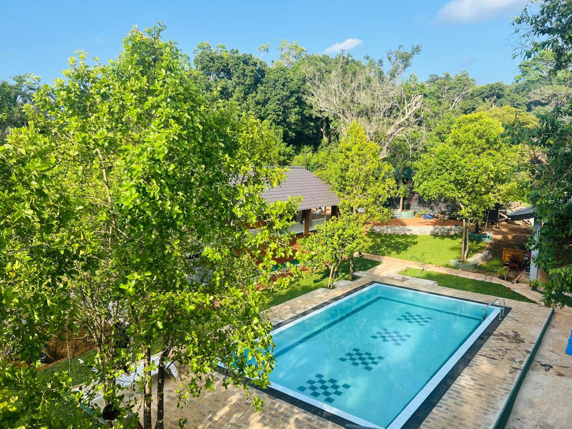 Maapagala Resort Sigiriya Esterno foto